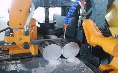 良庆卧式带锯床的送料方式有哪几种？